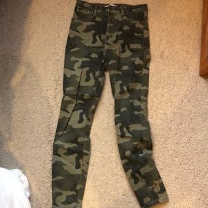 Army Skinny Jeans